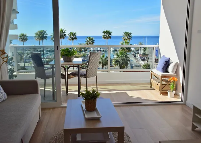 1-bedroom With Spectacular Marina & Sea Views In *
